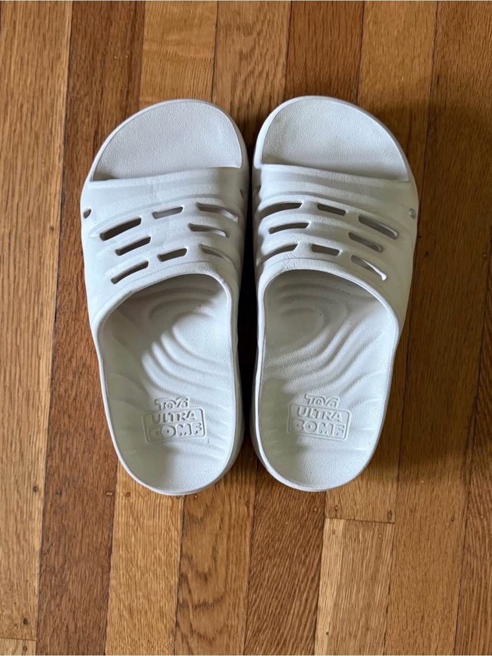 Teva Apretrail Slide Sandals - 8